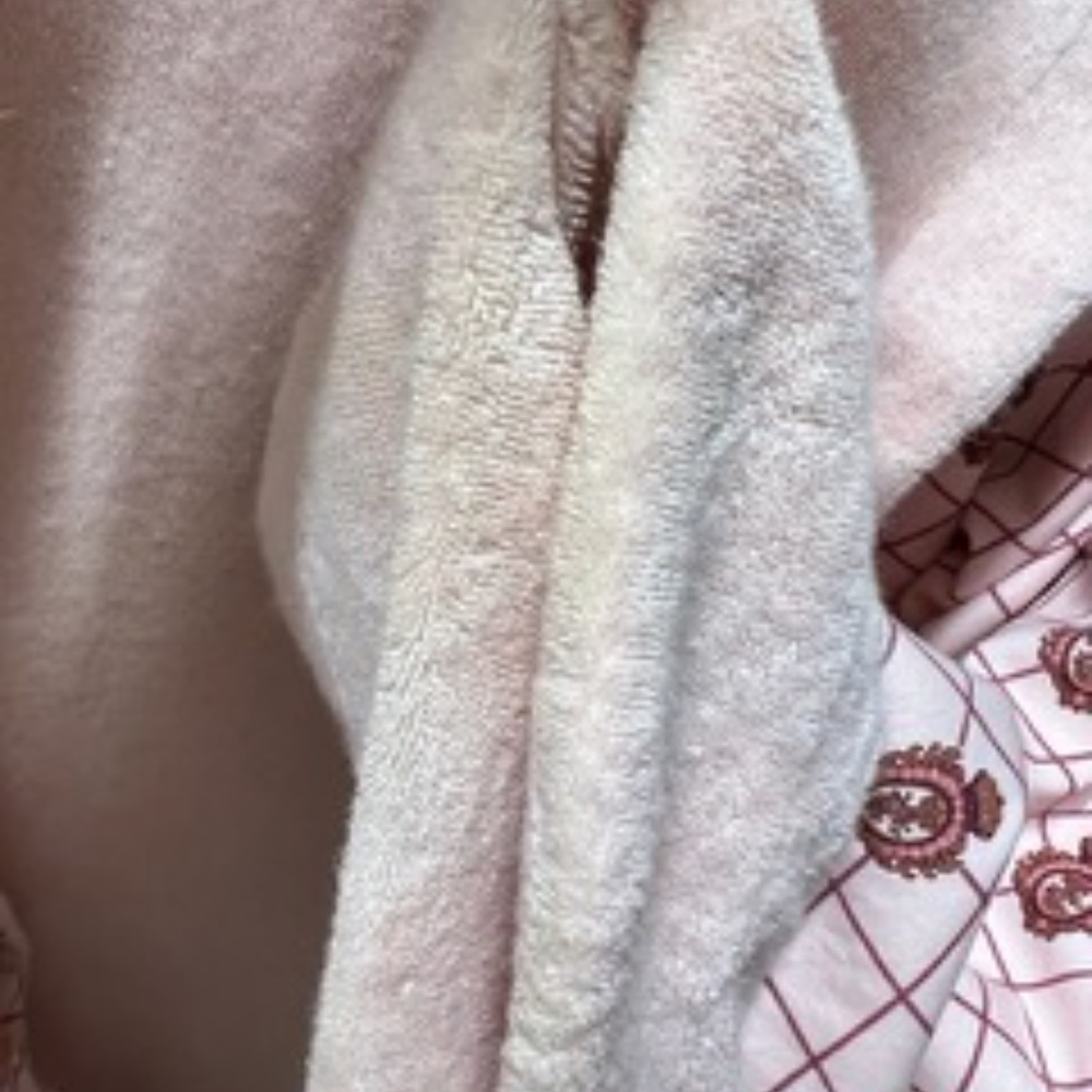 π Juicy Couture Spa Robe π - Picture 12 of 15